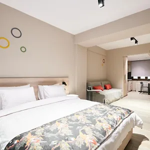 the-mavili-urban-stay.hotels-of-thessaloniki.com/